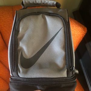 Nike Grey/Black Insulated Lunch Bag